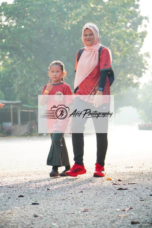 Participants at Batik Run N-City Sungai Petani, photographed by Afif Photography